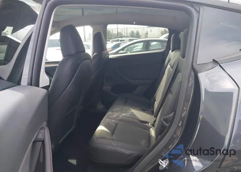 2024 Tesla Model Y Long Range Dual Motor All-Wheel Drive/Rwd из США, поврежденный, VIN 7SAYGDED2RF133037